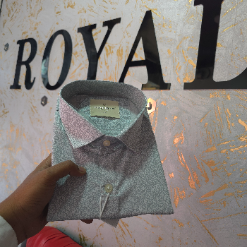 Royal mens wears-https://media.vyaparify.com/vcards/products/154887/product_1741001861_67c594859aa29.png Image