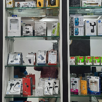 Tigz Mobiles-https://media.vyaparify.com/vcards/products/156546/product_1741175559_67c83b078a2b4.png Image