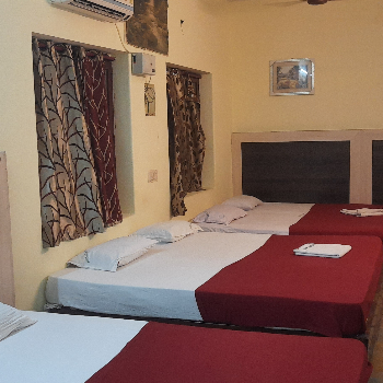 6 Bed A/C Room-https://media.vyaparify.com/vcards/products/157543/product_1741326470_67ca888612c8c.png Image