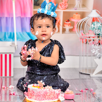kids photography-https://media.vyaparify.com/vcards/products/160771/product_1741440281_67cc4519d9678.png Image