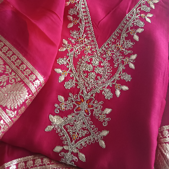 Ethnic Heavy work Unstitched Suits-https://media.vyaparify.com/vcards/products/161022/product_1741590951_67ce91a7012cf.png Image
