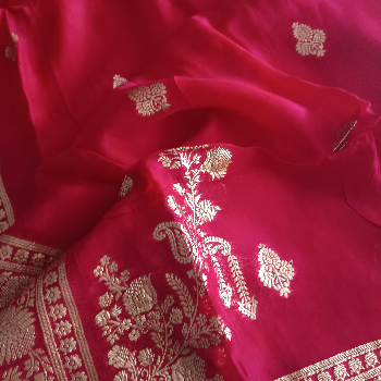 Ethnic Heavy work Unstitched Suits-https://media.vyaparify.com/vcards/products/161026/product_1741590951_67ce91a77579d.png Image