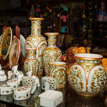 Indian Handicrafts-https://media.vyaparify.com/vcards/products/161571/product_1741622976_67cf0ec04373e.png Image