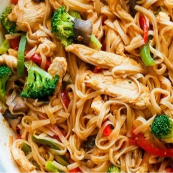 NON-VEG NOODLE & RICE-https://media.vyaparify.com/vcards/products/162092/product_1741669813_67cfc5b5ec445.png Image