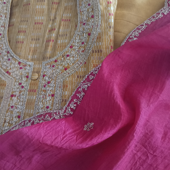 Ethnic light work Unstitched Suits-https://media.vyaparify.com/vcards/products/162732/product_1741700749_67d03e8d4a495.png Image
