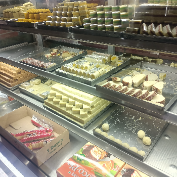 Sweets-https://media.vyaparify.com/vcards/products/163179/product_1741772762_67d157da50f4e.png Image