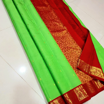 Saree-https://media.vyaparify.com/vcards/products/167012/product_1742109457_67d67b110ee1c.png Image