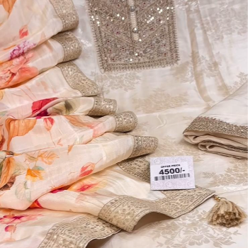 Ladies suit-https://media.vyaparify.com/vcards/products/168174/product_1742278455_67d90f375993f.png Image