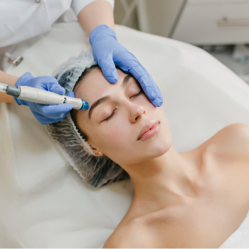 Hydra facial-https://media.vyaparify.com/vcards/products/168241/product_1742281531_67d91b3b058fe.png Image