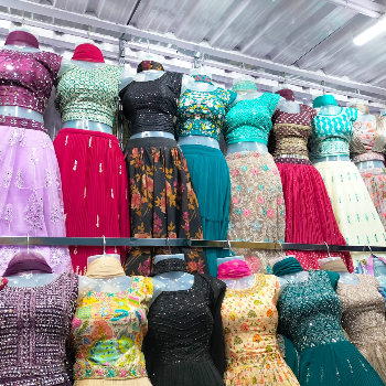 Garments-https://media.vyaparify.com/vcards/products/168300/product_1742283137_67d92181c56ae.png Image