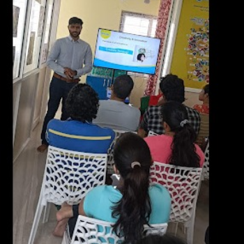 ADDIMSSSION OPEN ART CLASS-https://media.vyaparify.com/vcards/products/168828/product_1742363025_67da5991d8c21.png Image