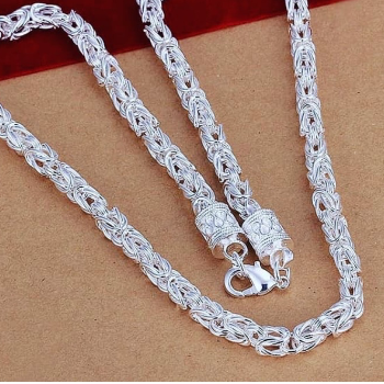 Silver fancy chain-https://media.vyaparify.com/vcards/products/168912/product_1742367673_67da6bb96f2b4.png Image