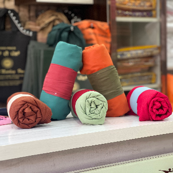 Full voile-https://media.vyaparify.com/vcards/products/170140/product_1742469222_67dbf866ecdd7.png Image