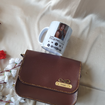 Mug ladies purse customized-https://media.vyaparify.com/vcards/products/170668/product_1742559491_67dd5903eb071.png Image