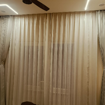 Window Blinds-https://media.vyaparify.com/vcards/products/171205/product_1742650878_67debdfe4601b.png Image