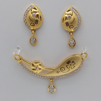 Gold ms pendant set-https://media.vyaparify.com/vcards/products/171222/product_1742661924_67dee9244aa4d.png Image