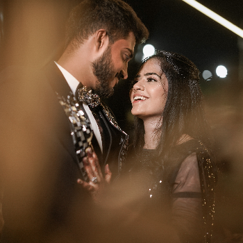 wedding photography-https://media.vyaparify.com/vcards/products/172378/product_1742887293_67e2597d98cfd.png Image