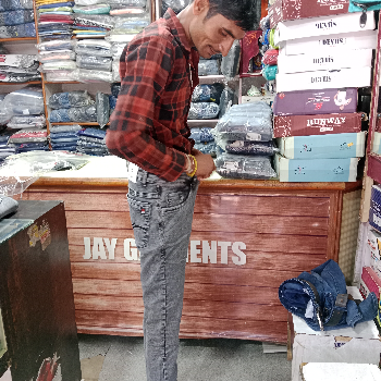 00000000-https://media.vyaparify.com/vcards/products/172628/product_1742898203_67e2841bc6bf4.png Image