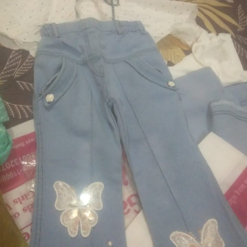 Jean-https://media.vyaparify.com/vcards/products/173723/product_1743063428_67e50984b60da.png Image