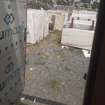 Tils-https://media.vyaparify.com/vcards/products/174132/product_1743148028_67e653fcd0a0a.png Image