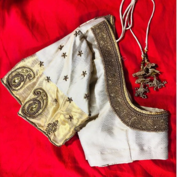 WHITE AND GOLD HAND AARI WORK-https://media.vyaparify.com/vcards/products/178709/product_1743591413_67ed17f5660cb.png Image