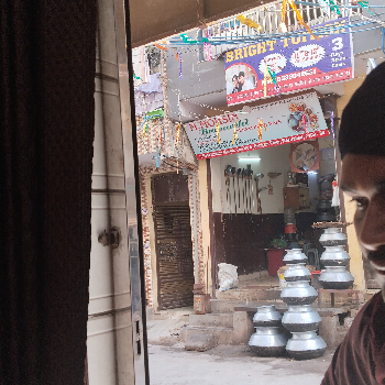 Chiken-https://media.vyaparify.com/vcards/products/178868/product_1743658028_67ee1c2cb4027.png Image