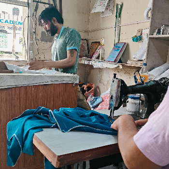 Clothing-https://media.vyaparify.com/vcards/products/179041/product_1743667677_67ee41dd5c9e7.png Image