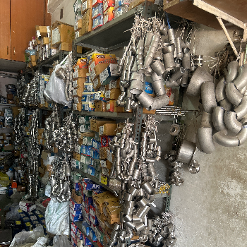 SS nut bolt-https://media.vyaparify.com/vcards/products/179073/product_1743669762_67ee4a02ae3a4.png Image