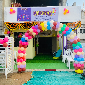 Pree school-https://media.vyaparify.com/vcards/products/179624/product_1743758940_67efa65c81404.png Image