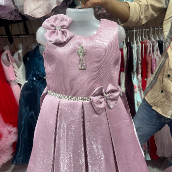 Party wear frok-https://media.vyaparify.com/vcards/products/179696/product_1743765041_67efbe313e4a5.png Image