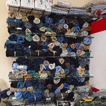 Clothes-https://media.vyaparify.com/vcards/products/182454/product_1743834440_67f0cd4830b68.png Image