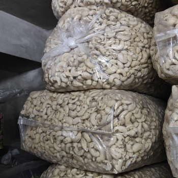 Gold rice-https://media.vyaparify.com/vcards/products/182582/product_1743841683_67f0e9936e5e9.png Image