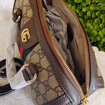GUCCI MEDIUM BOSTON BAG-https://media.vyaparify.com/vcards/products/184363/product_1744136777_67f56a499e334.png Image