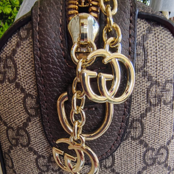 GUCCI MEDIUM BOSTON BAG-https://media.vyaparify.com/vcards/products/184364/product_1744136777_67f56a49b572b.png Image