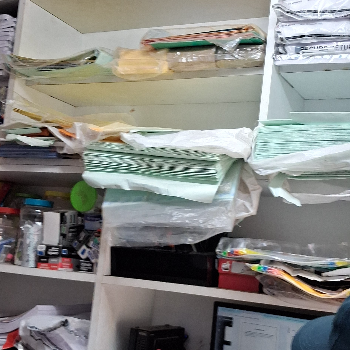 Books-https://media.vyaparify.com/vcards/products/184525/product_1744187420_67f6301ce17ae.png Image