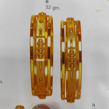 Silver and gold-https://media.vyaparify.com/vcards/products/184557/product_1744190733_67f63d0d43478.png Image