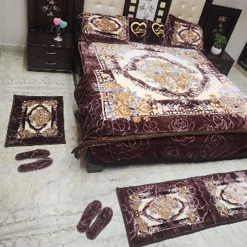 Wedding bed set-https://media.vyaparify.com/vcards/products/185992/product_1744371029_67f8fd55dda39.png Image