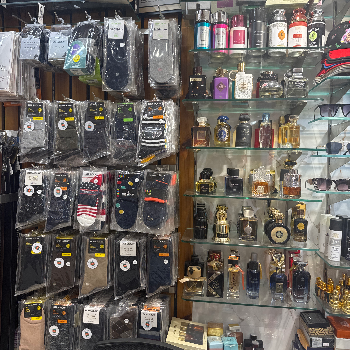 Fashion-https://media.vyaparify.com/vcards/products/189414/product_1744719149_67fe4d2da82e8.png Image