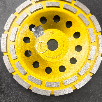 Power tools-https://media.vyaparify.com/vcards/products/189945/product_1744807068_67ffa49c9ef98.png Image