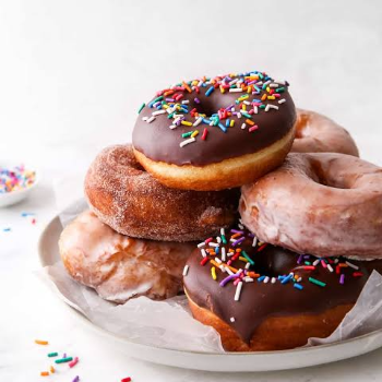Doughnuts-https://media.vyaparify.com/vcards/products/189976/product_1744809538_67ffae429372e.png Image