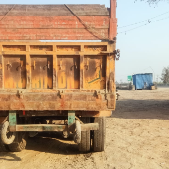 Tyera-https://media.vyaparify.com/vcards/products/190781/product_1744874617_6800ac7977061.png Image