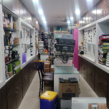 HARDWARE STORE-https://media.vyaparify.com/vcards/products/193762/product_1745237339_6806355beafc7.png Image