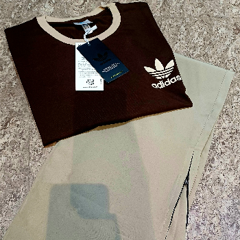 T-shirt with pajama-https://media.vyaparify.com/vcards/products/194994/product_1745388003_680881e33317d.png Image
