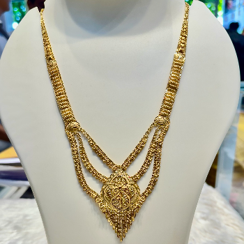 Elegant Layered Gold Haar with Floral Pendant-https://media.vyaparify.com/vcards/products/195675/product_1745413436_6808e53c192ac.png Image