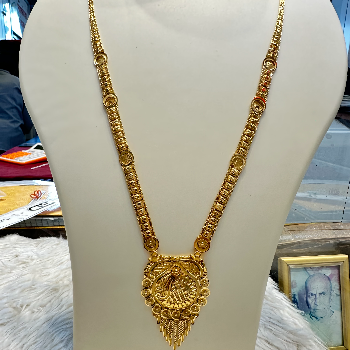 Antique Gold Temple-Inspired Pendant Necklace with Coin Detailing-https://media.vyaparify.com/vcards/products/195797/product_1745416272_6808f050a6826.png Image