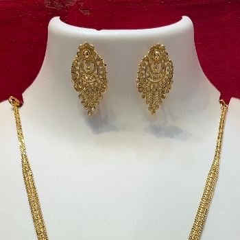 Elegant Floral Drop Gold-Tone Necklace & Earring Set-https://media.vyaparify.com/vcards/products/197195/product_1745503833_680a46596480c.png Image