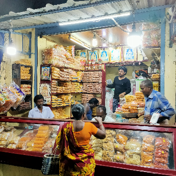 Food-https://media.vyaparify.com/vcards/products/198505/product_1745588503_680b9117ed0f1.png Image