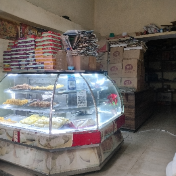 Sweets-https://media.vyaparify.com/vcards/products/204377/product_1746075415_6812ff17a4b52.png Image