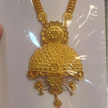 Short and long Gold Necklaces-https://media.vyaparify.com/vcards/products/204832/product_1746086601_68132ac948eae.png Image