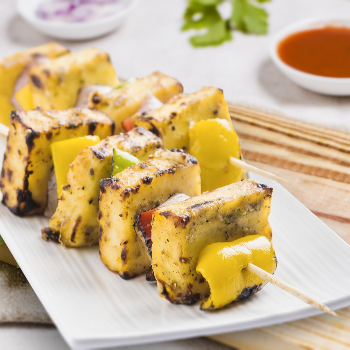 Veg Tikka / Kebab-https://media.vyaparify.com/vcards/products/206212/product_1746155767_681438f7df221.png Image